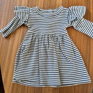 Kate Quinn Long Sleeve Flutter Sleeve Dress